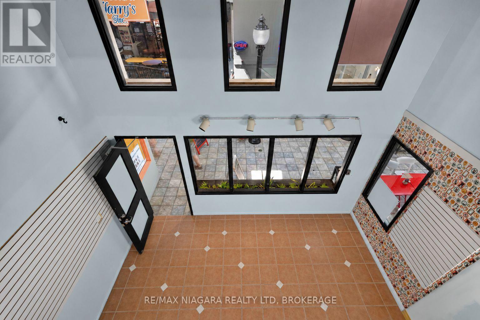 109 - 17 Lock Street, St. Catharines, Ontario L2N 5B6 - Photo 7 - X13603690