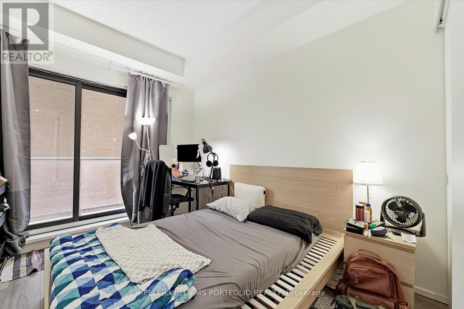 1005 - 159 Dundas Street E, Toronto, Ontario  M5B 0A9 - Photo 17 - C13603596