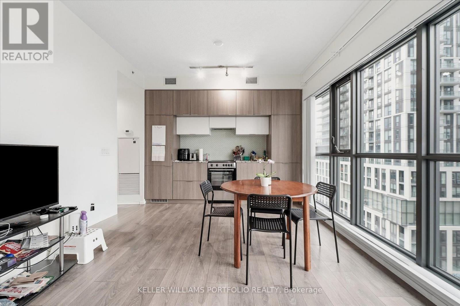 1005 - 159 Dundas Street E, Toronto, Ontario  M5B 0A9 - Photo 9 - C13603596