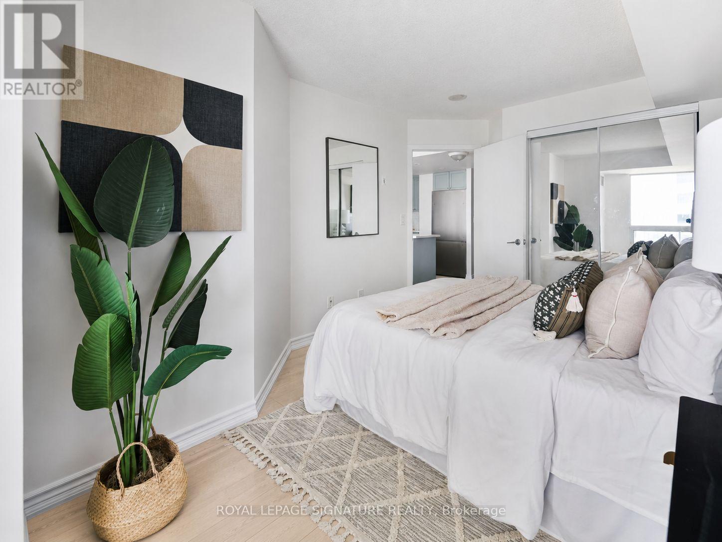 1102 - 231 Fort York Boulevard, Toronto, Ontario  M5V 1B2 - Photo 11 - C13603730