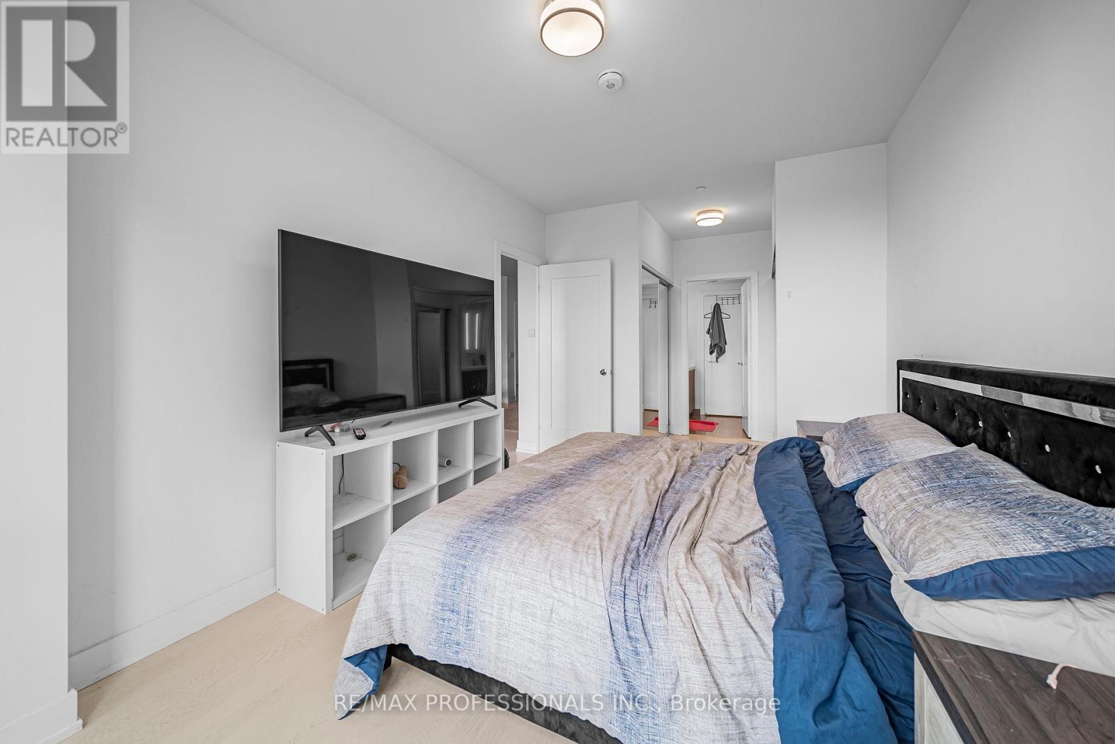 407 - 30 Inn The Park Drive, Toronto, Ontario  M3C 0P7 - Photo 16 - C13603806