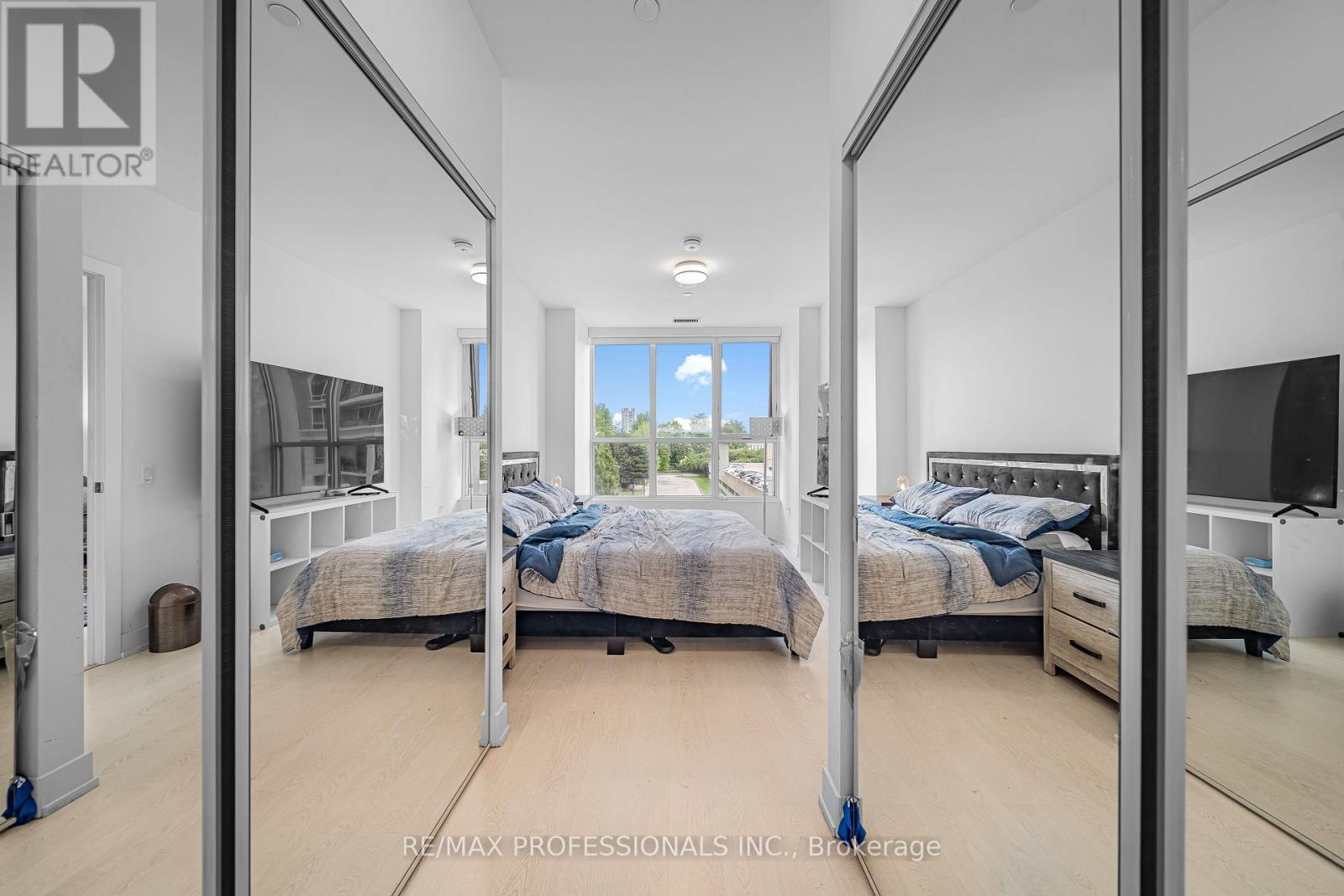 407 - 30 Inn The Park Drive, Toronto, Ontario  M3C 0P7 - Photo 17 - C13603806
