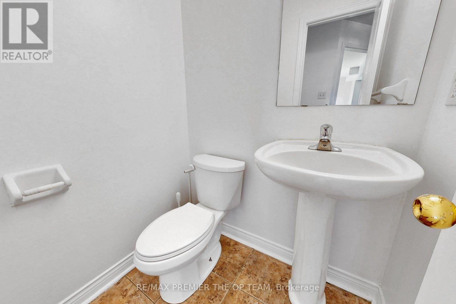 59 Chatterson Street, Whitby, Ontario  L9G 1B6 - Photo 22 - E13603642