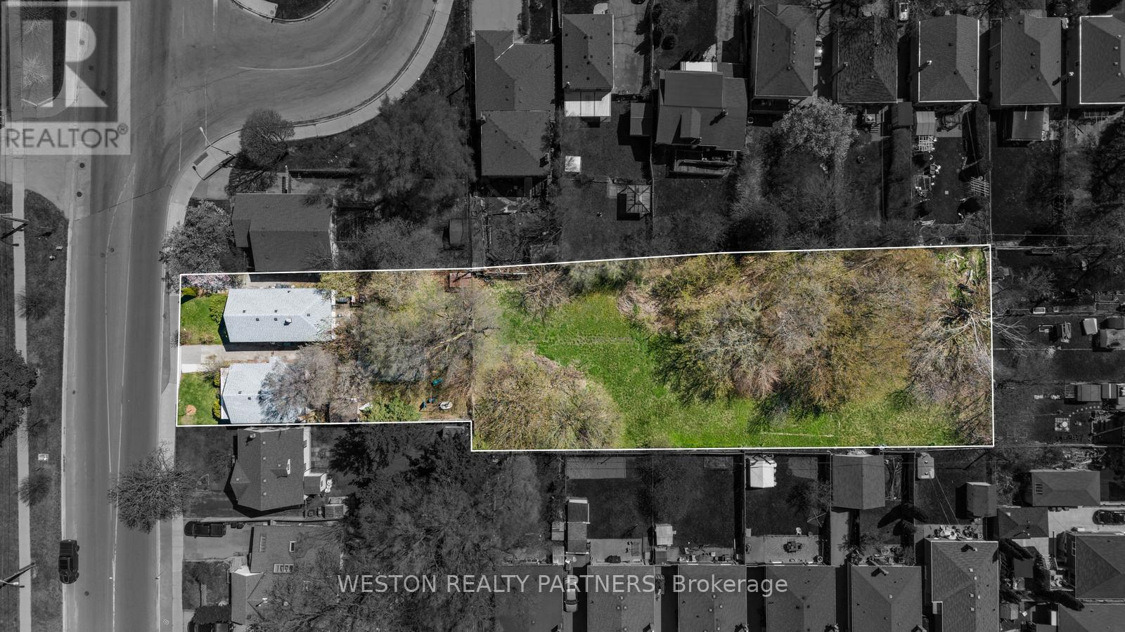 372-374 Kennedy Road, Toronto, Ontario  M1K 2A5 - Photo 2 - E13603706