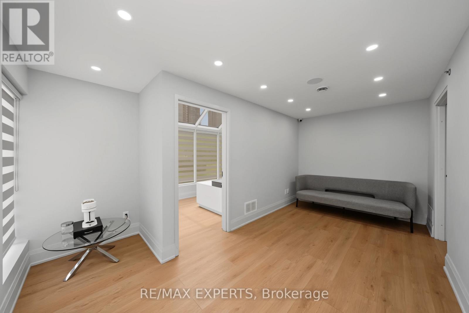 35 - 400 Creditstone Road, Vaughan, Ontario  L4K 3Z3 - Photo 5 - N13603652