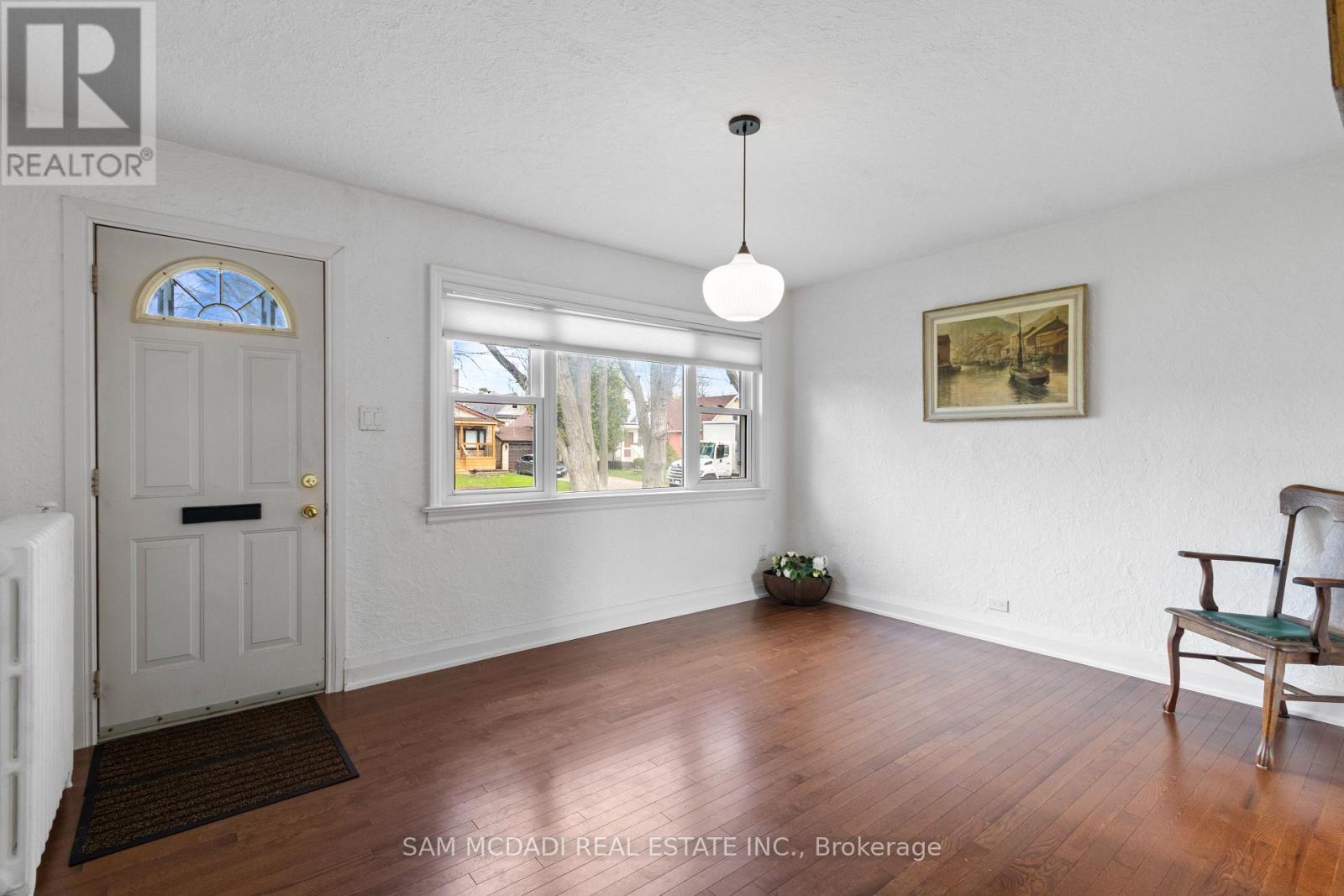 1088 Cherriebell Road, Mississauga, Ontario  L5E 2R3 - Photo 4 - W13603604
