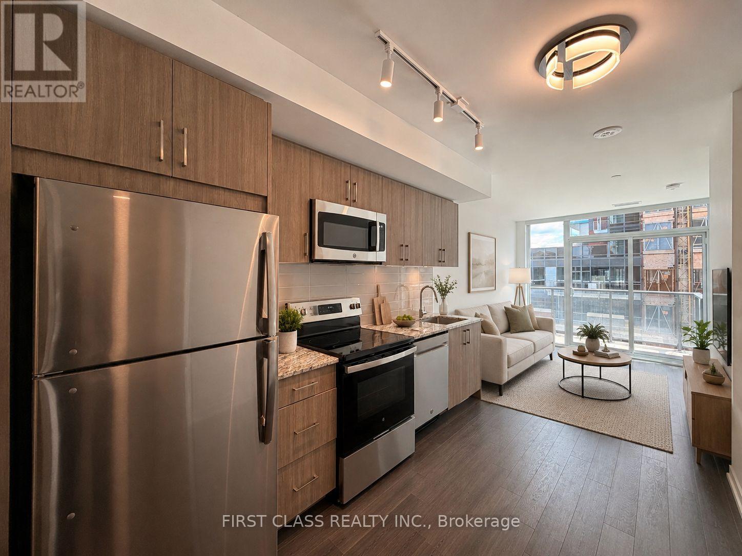 825 - 4010 EGLINTON AVENUE W, Toronto, Ontario