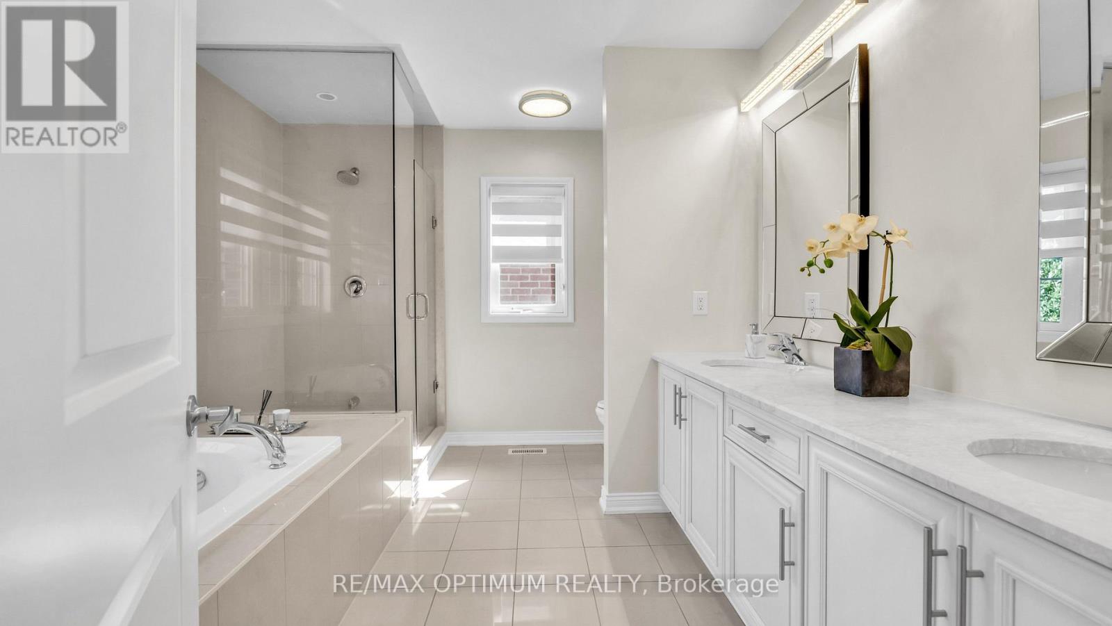 37 Island Grove, Brampton, Ontario  L6X 0Y1 - Photo 24 - W13603808