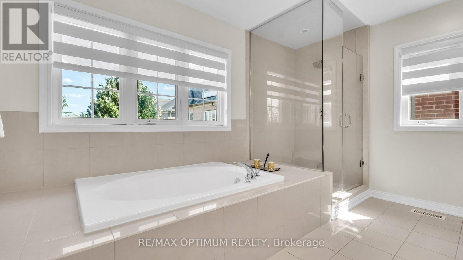 37 Island Grove, Brampton, Ontario  L6X 0Y1 - Photo 25 - W13603808