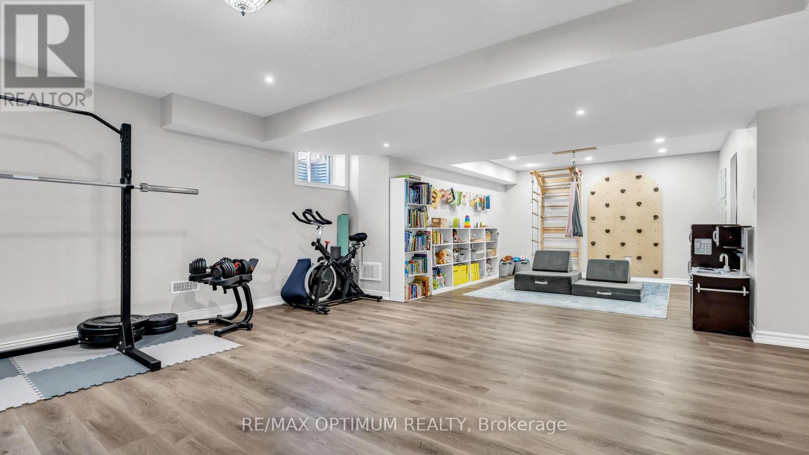 37 Island Grove, Brampton, Ontario  L6X 0Y1 - Photo 41 - W13603808
