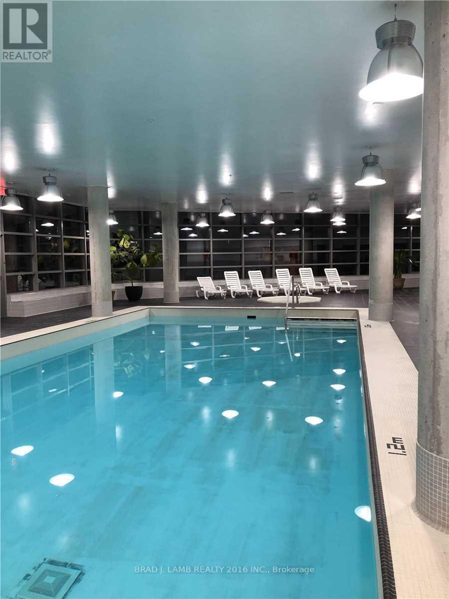 303 - 38 Joe Shuster Way, Toronto, Ontario  M6K 0A5 - Photo 6 - W13603814