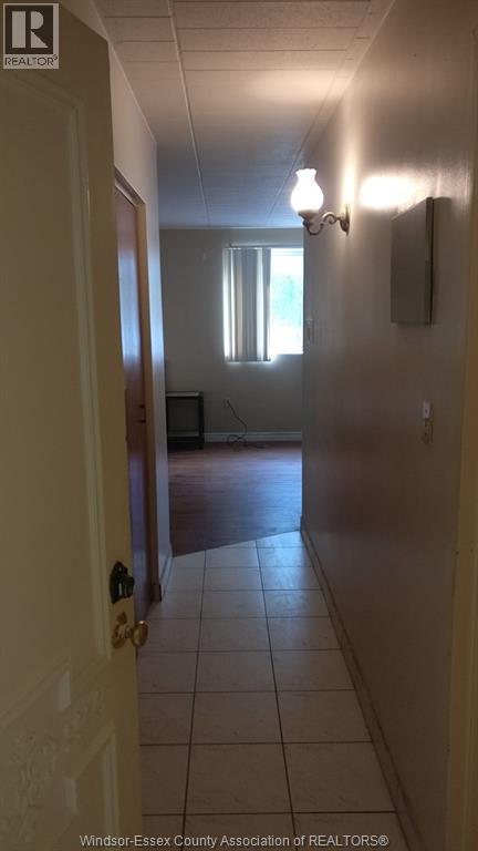 3044 Sandwich Unit# 203, Windsor, Ontario  N9C 1A4 - Photo 5 - 26017952