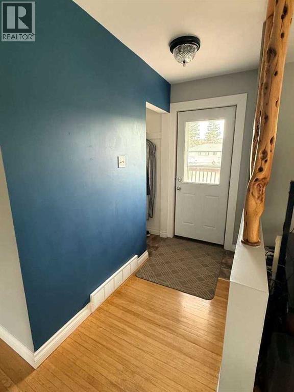 126 Douglas Drive, Hinton, Alberta  T7V 1C1 - Photo 14 - A2324794