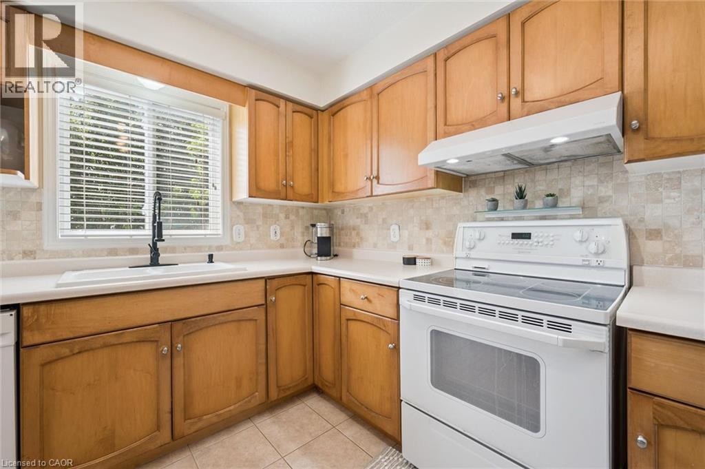 26 Critcher Avenue, Cambridge, Ontario  N1T 2C5 - Photo 11 - 40850441