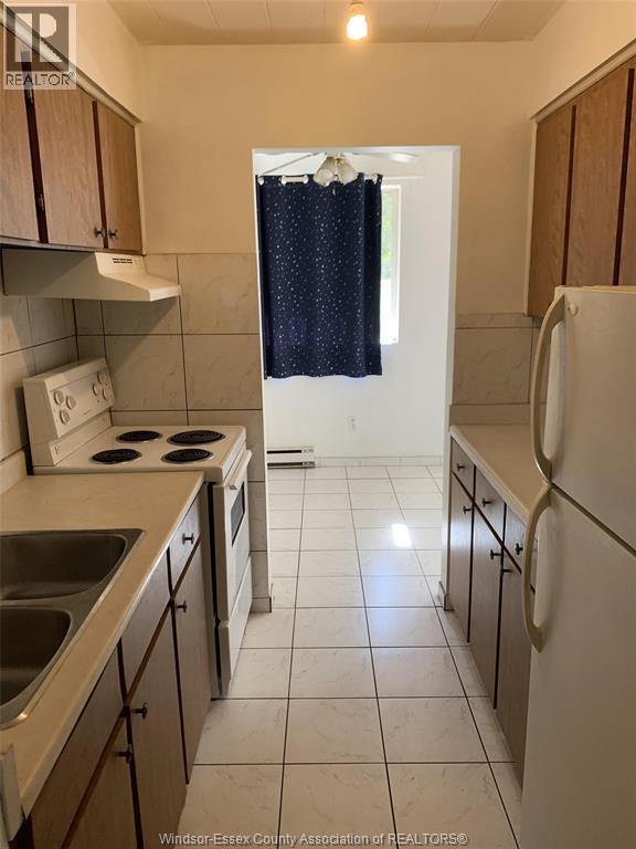 3044 Sandwich Unit# 302, Windsor, Ontario  N9C 1A4 - Photo 11 - 26017953