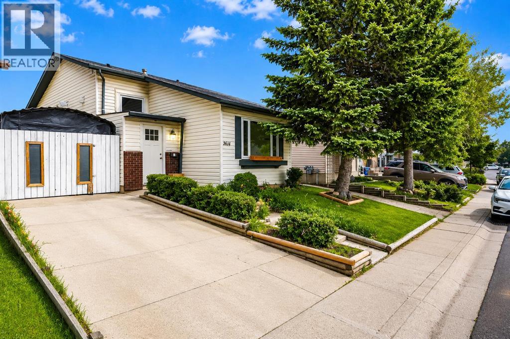 3614 39 Street NE, Calgary, Alberta  T1Y 5H6 - Photo 3 - A2331448