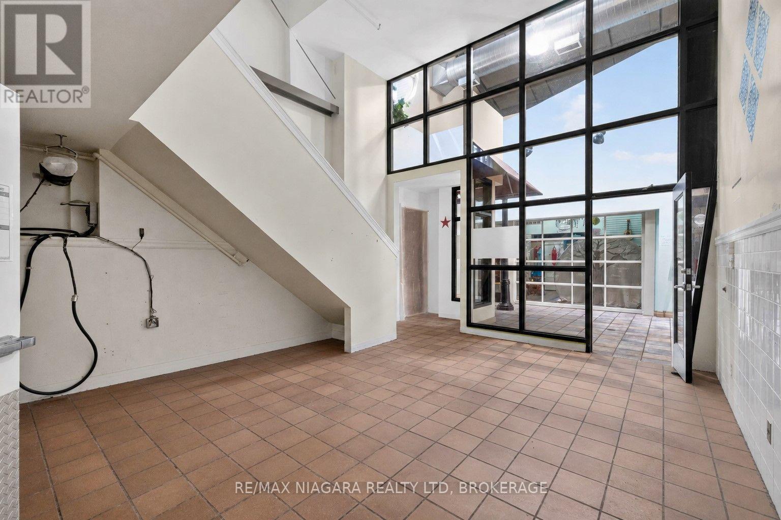111 - 17 Lock Street, St. Catharines (Port Dalhousie), Ontario  L2N 5B6 - Photo 7 - X13603930