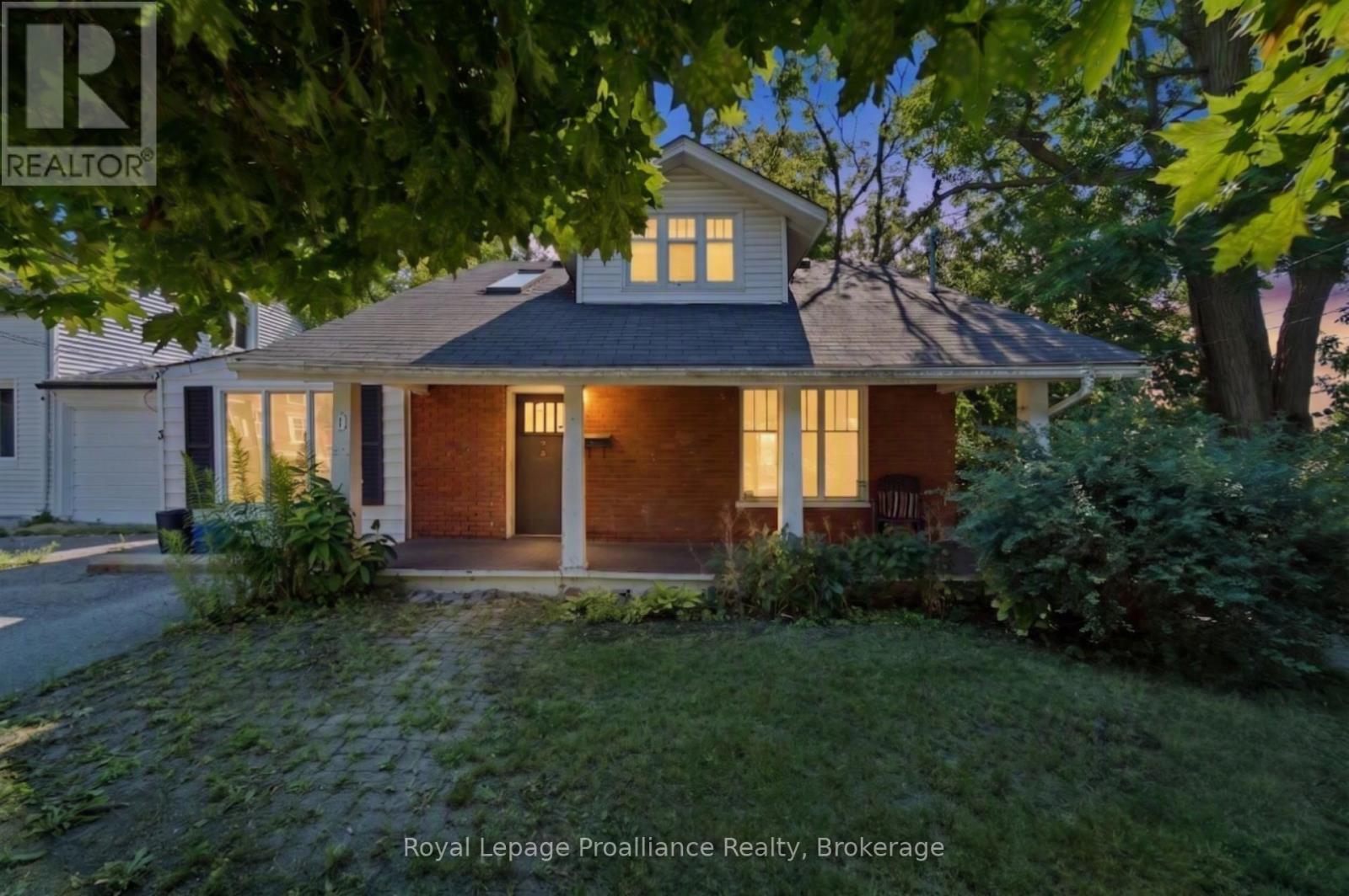 1 HIGHLAND AVENUE, Belleville, Ontario