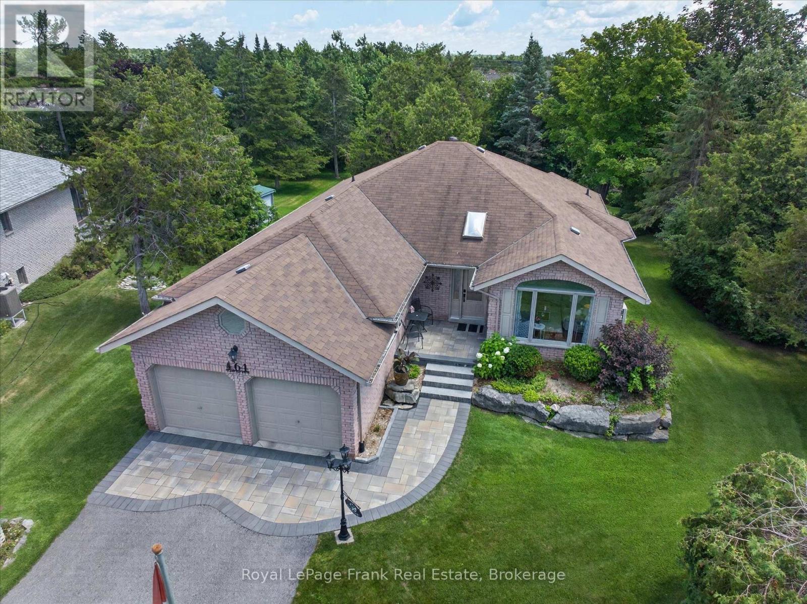 64 ISLAND BAY DRIVE, Kawartha Lakes, Ontario