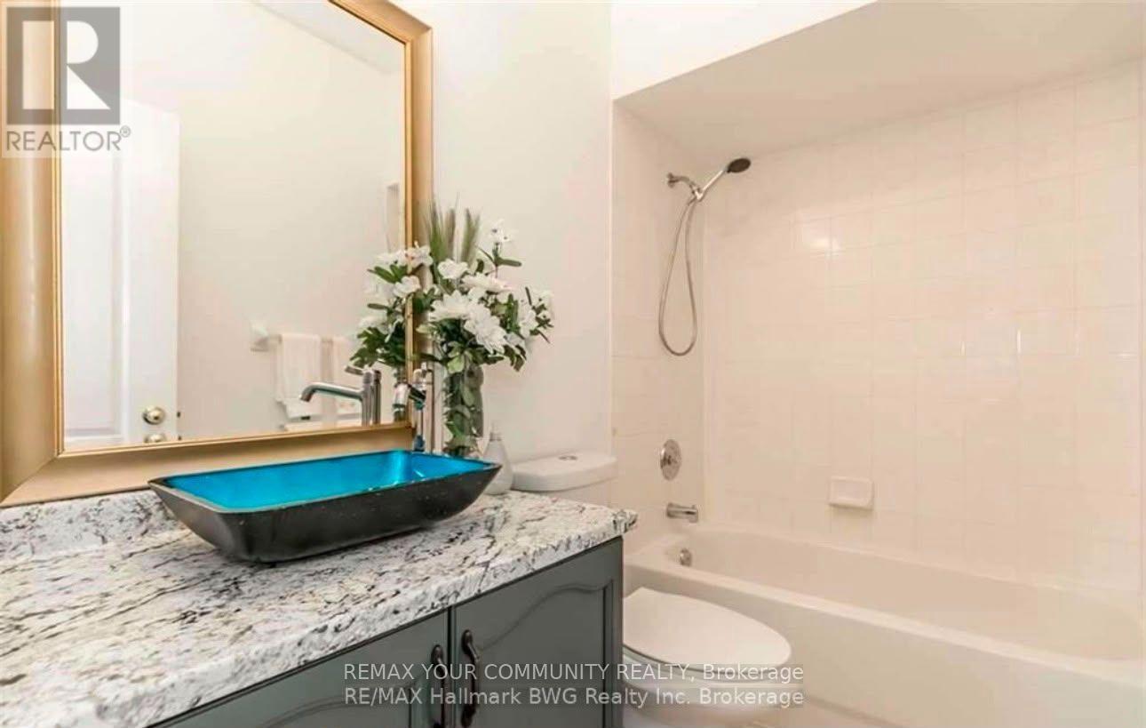 Main/2nd Flr - 72 Depeuter Crescent, Bradford West Gwillimbury (Bradford), Ontario  L3Z 3A4 - Photo 11 - N13603848