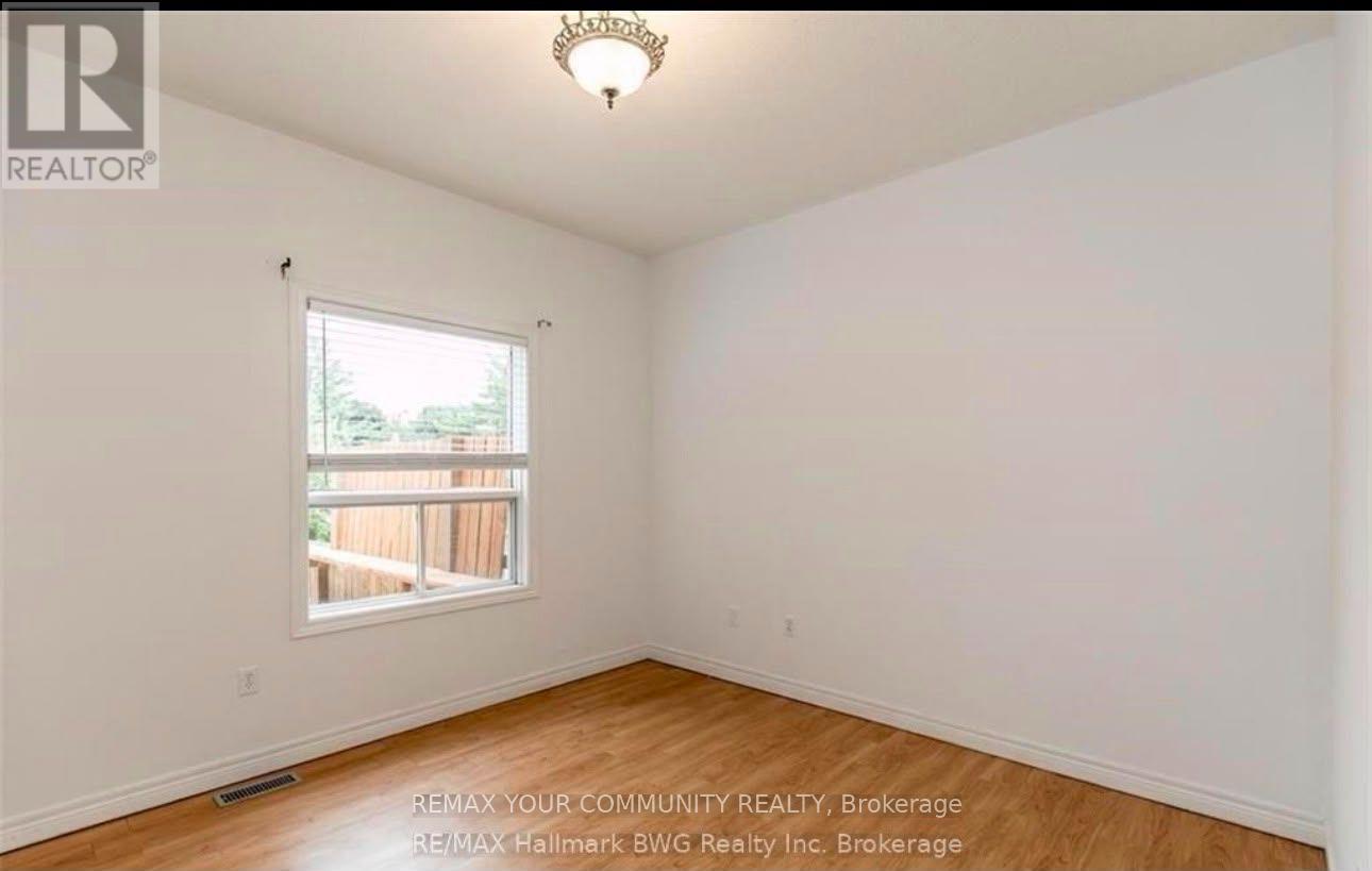 Main/2nd Flr - 72 Depeuter Crescent, Bradford West Gwillimbury (Bradford), Ontario  L3Z 3A4 - Photo 13 - N13603848