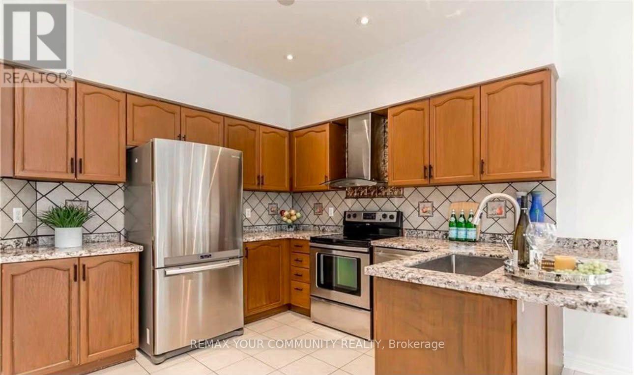 Main/2nd Flr - 72 Depeuter Crescent, Bradford West Gwillimbury (Bradford), Ontario  L3Z 3A4 - Photo 5 - N13603848