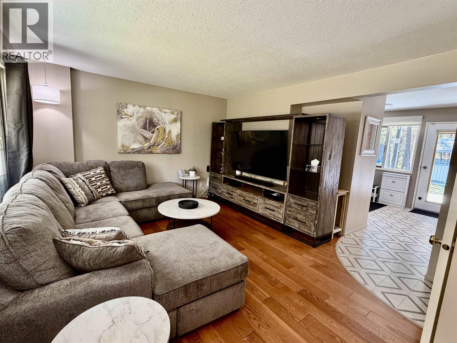3228 Davison Road, 150 Mile House, British Columbia V0K 2G0 - Photo 4 - R3149550