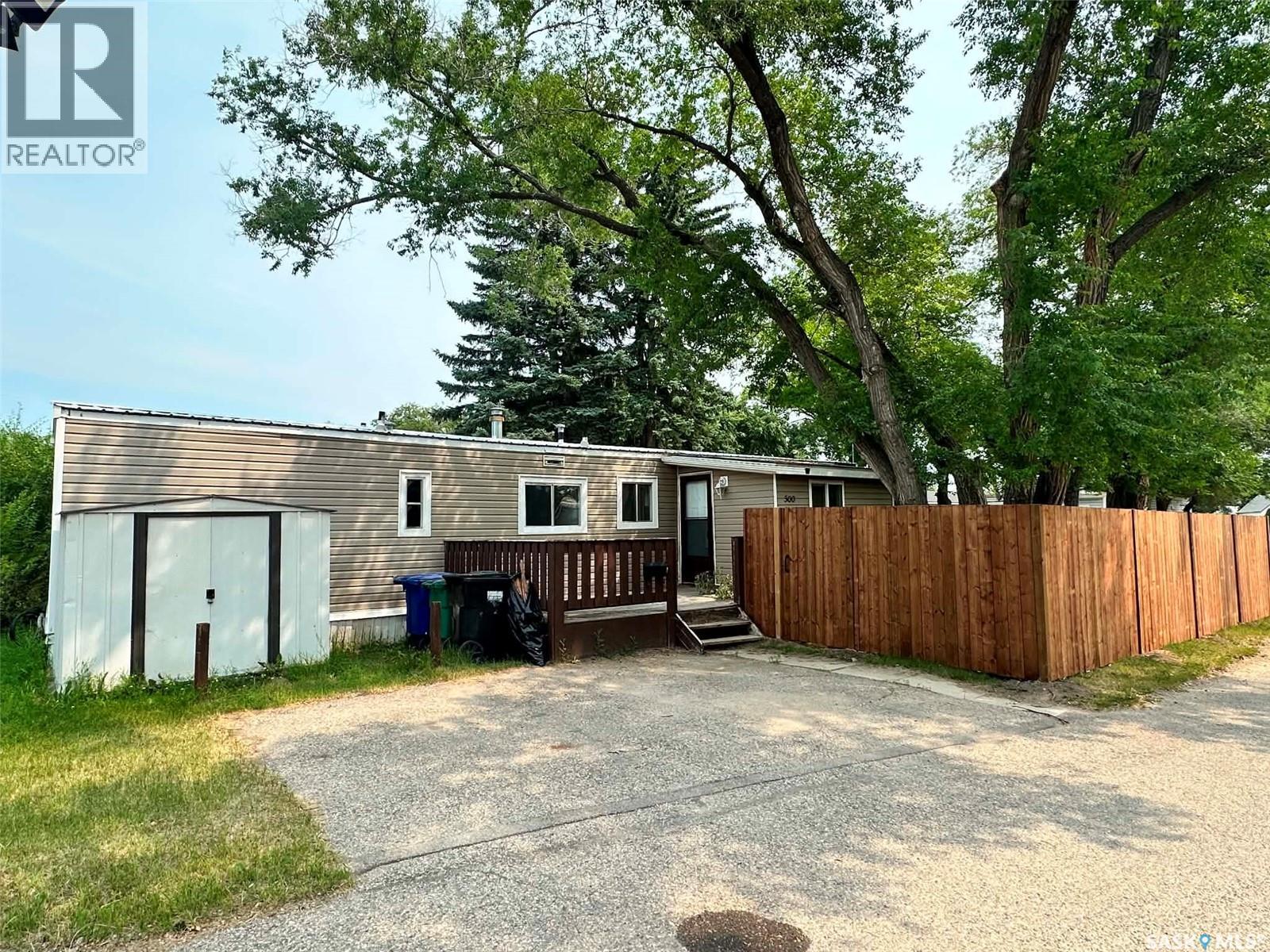 300 1524 Rayner AVENUE, Saskatoon, Saskatchewan