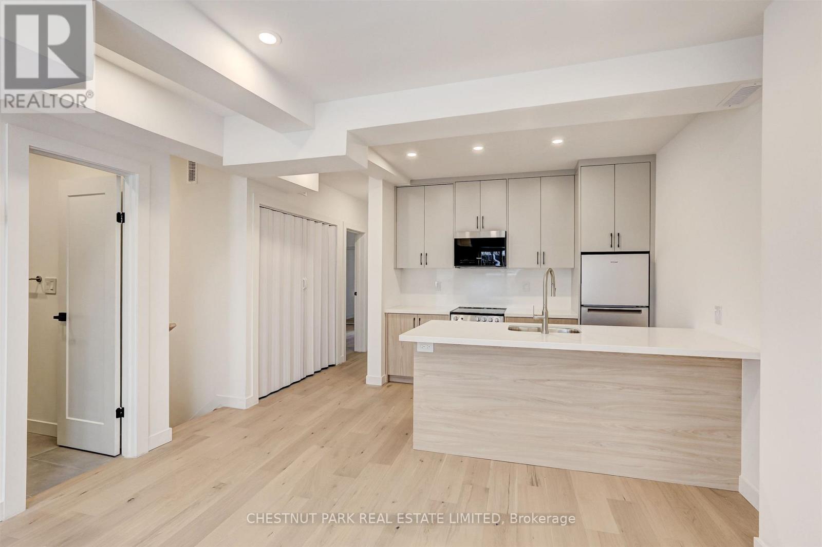 1 - 326 St George Street, Toronto, Ontario  M5R 2P5 - Photo 5 - C13574122