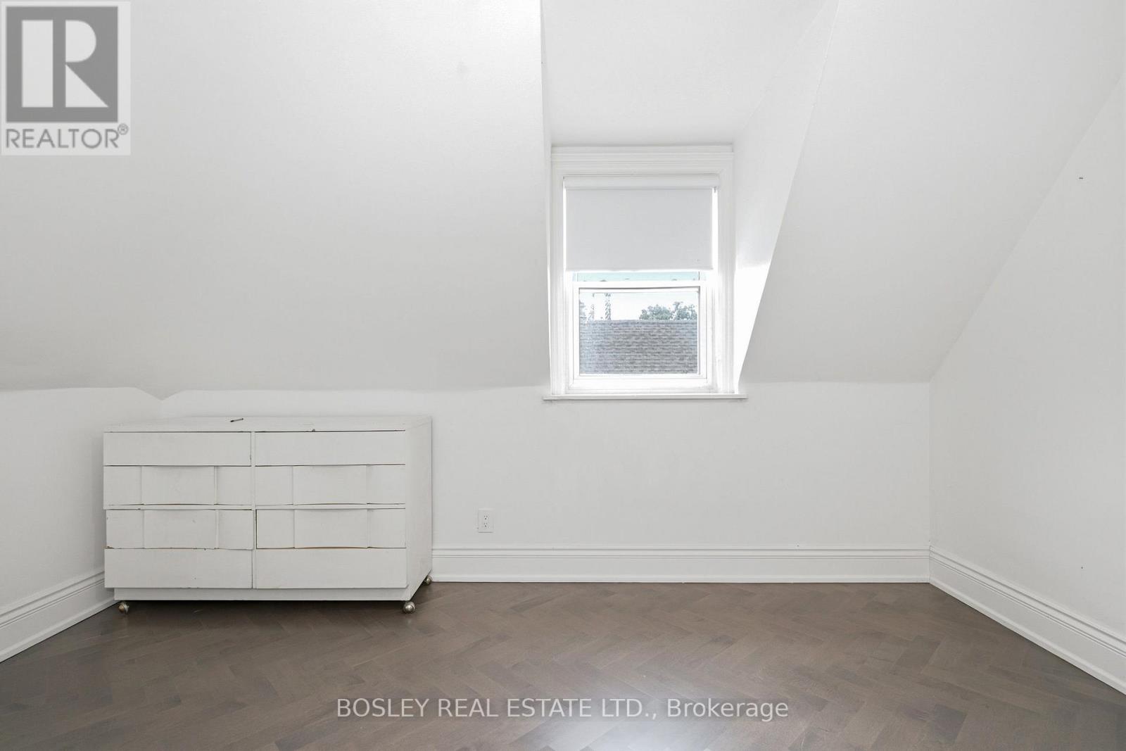 Upper - 178 High Park Avenue, Toronto, Ontario  M6P 2S4 - Photo 24 - W13603944