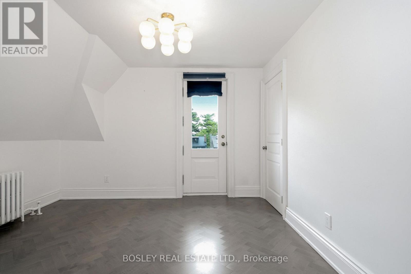 Upper - 178 High Park Avenue, Toronto, Ontario  M6P 2S4 - Photo 30 - W13603944
