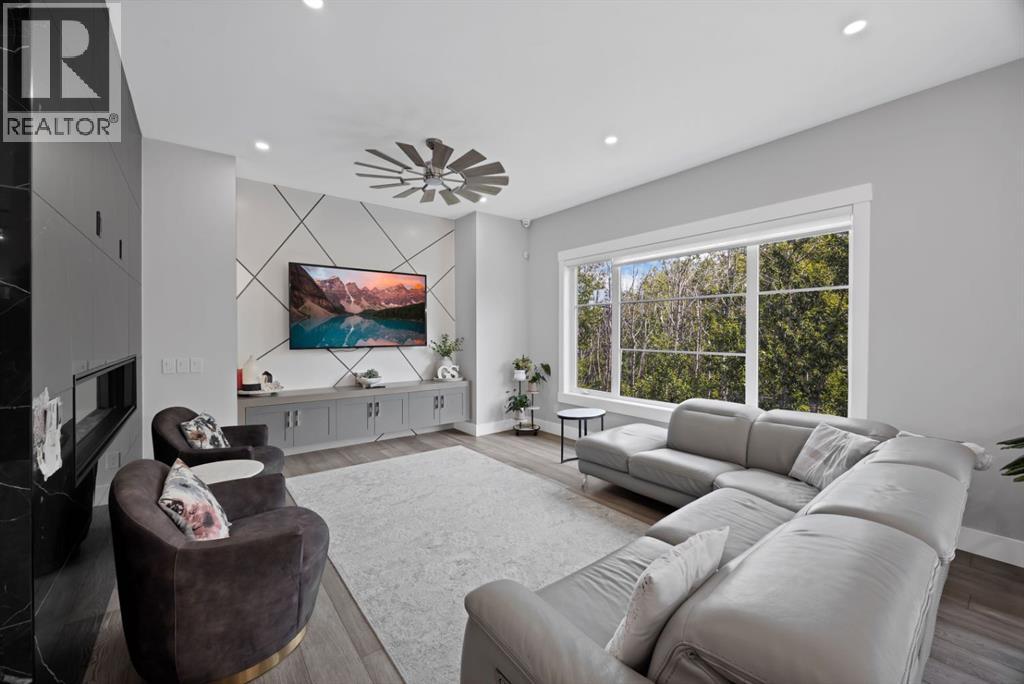 34 Rockford Park NW, Calgary, Alberta  T3G 0G7 - Photo 10 - A2328871