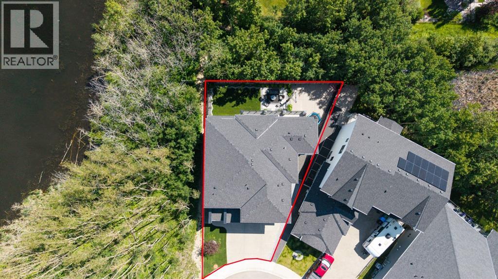 34 Rockford Park NW, Calgary, Alberta  T3G 0G7 - Photo 4 - A2328871