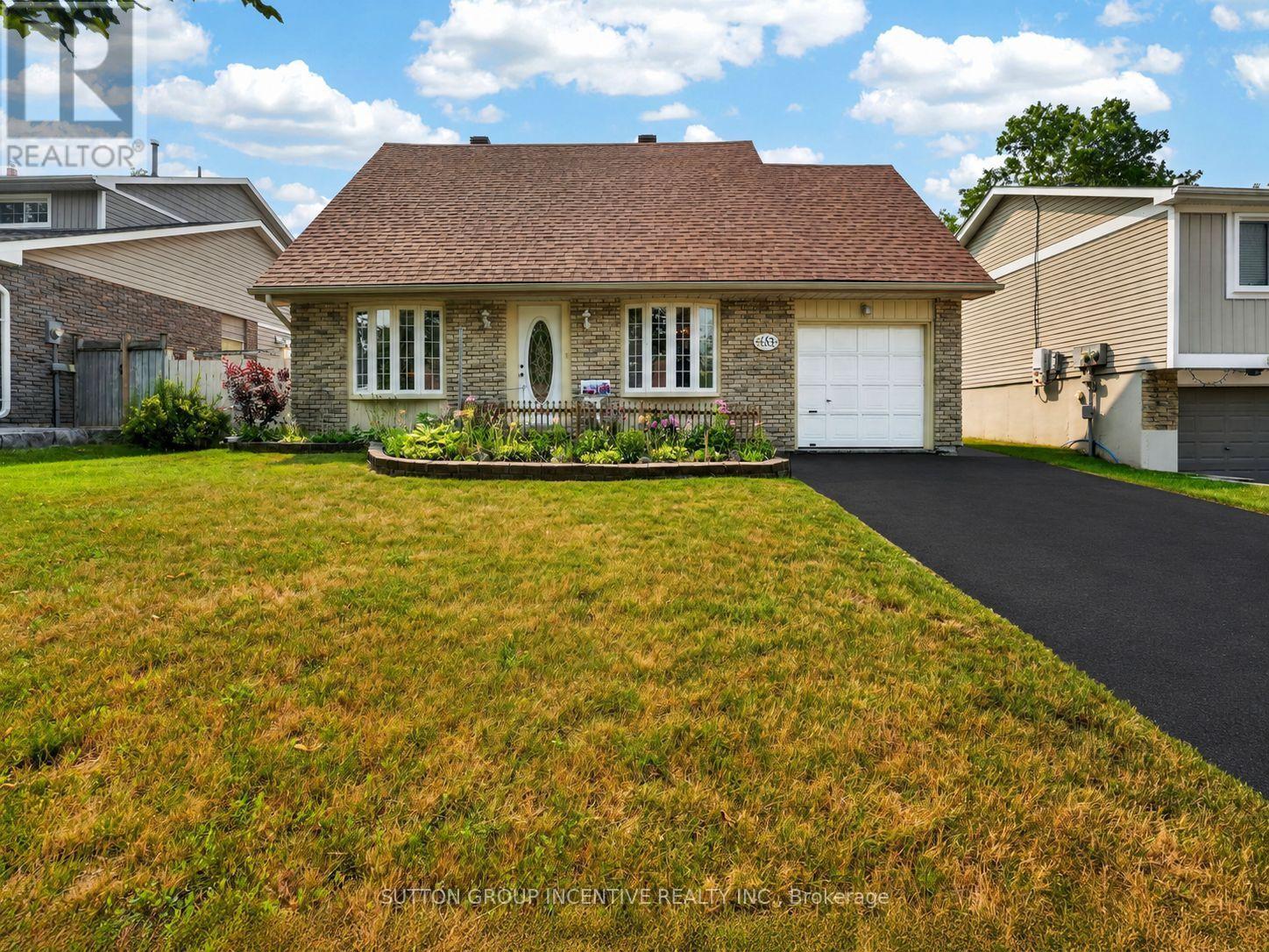63 HEATHER STREET, Barrie, Ontario