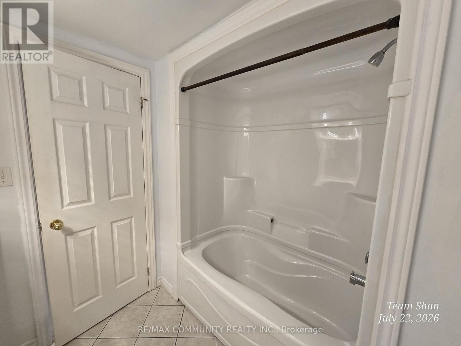 Bsmt - 166 St Lawrence Drive, Welland, Ontario  L3C 7H3 - Photo 9 - X13528554