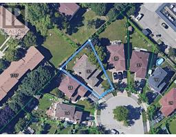 32 ROSLO COURT, Oakville, Ontario
