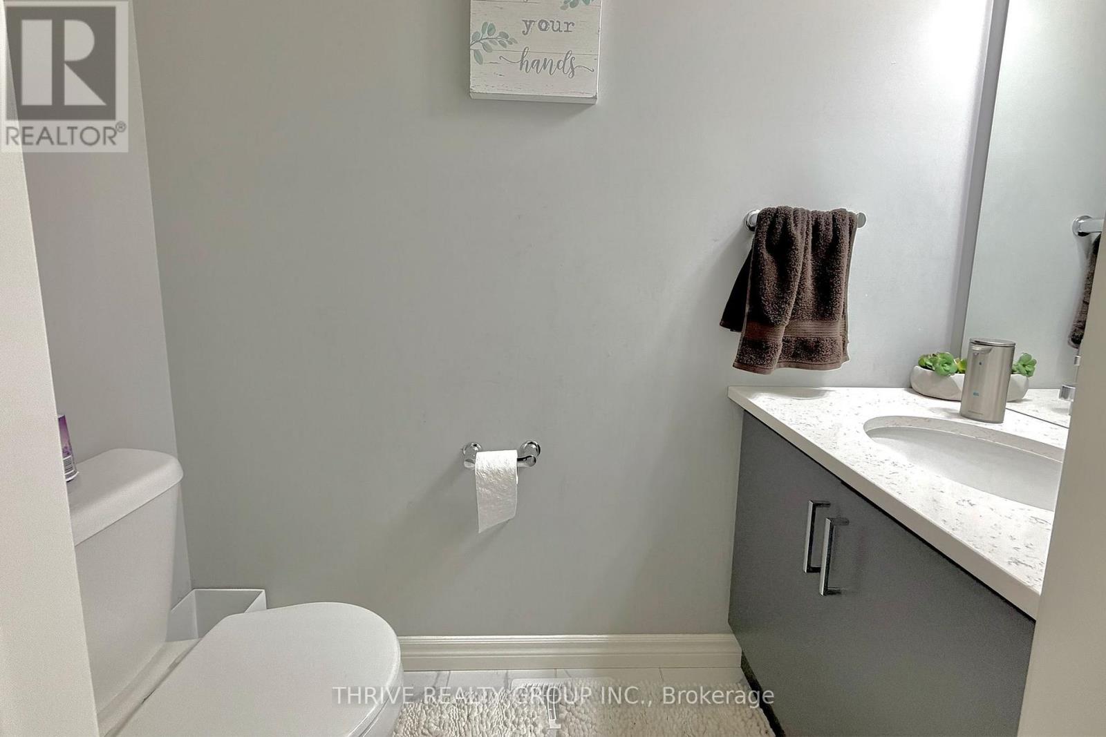 1340 John Kenney Drive, London North, Ontario  N6G 0Y1 - Photo 16 - X13603952
