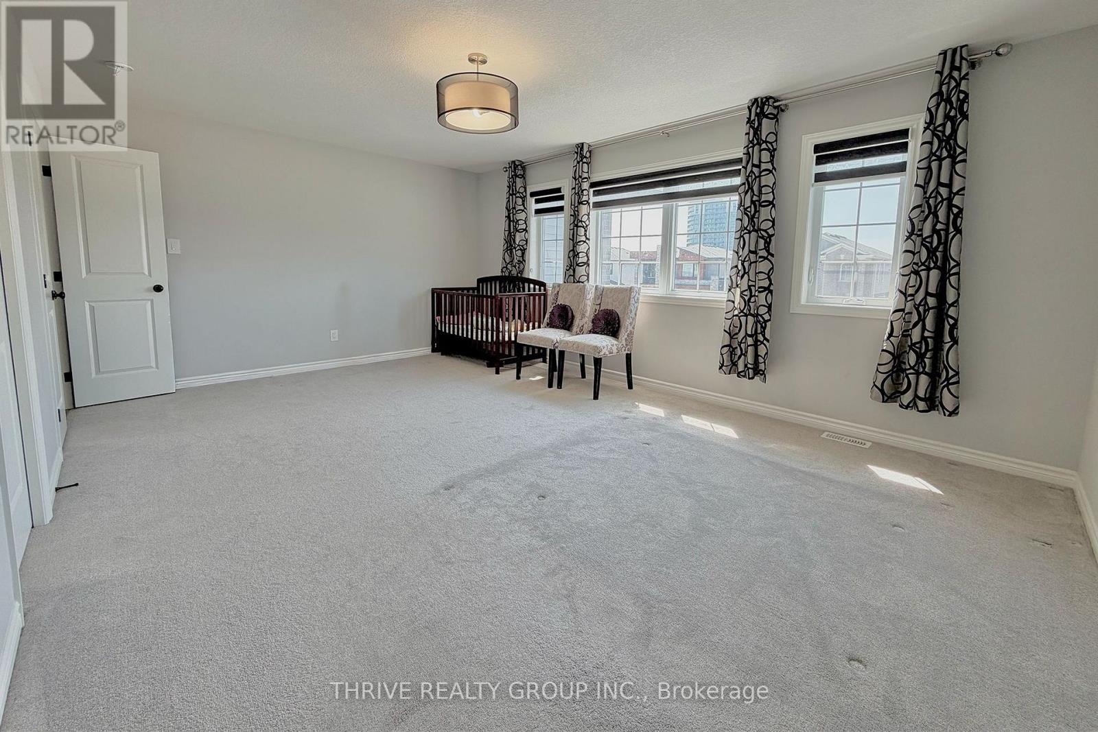 1340 John Kenney Drive, London North, Ontario  N6G 0Y1 - Photo 20 - X13603952