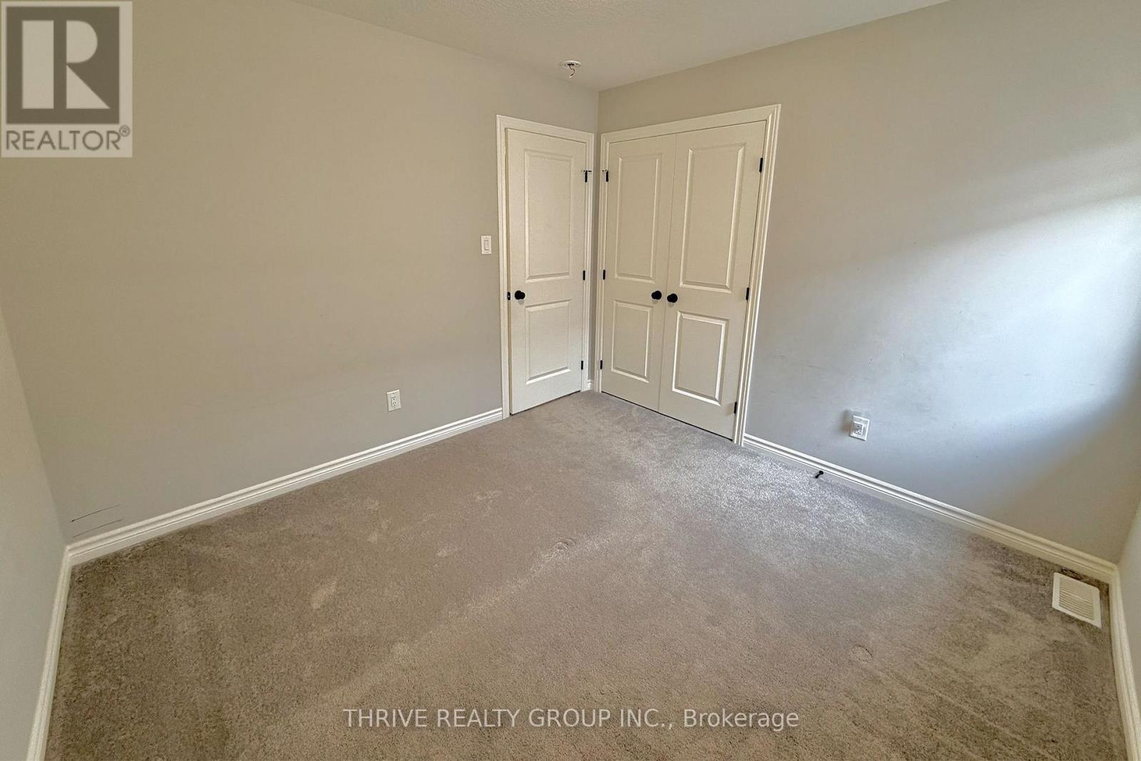 1340 John Kenney Drive, London North, Ontario  N6G 0Y1 - Photo 29 - X13603952