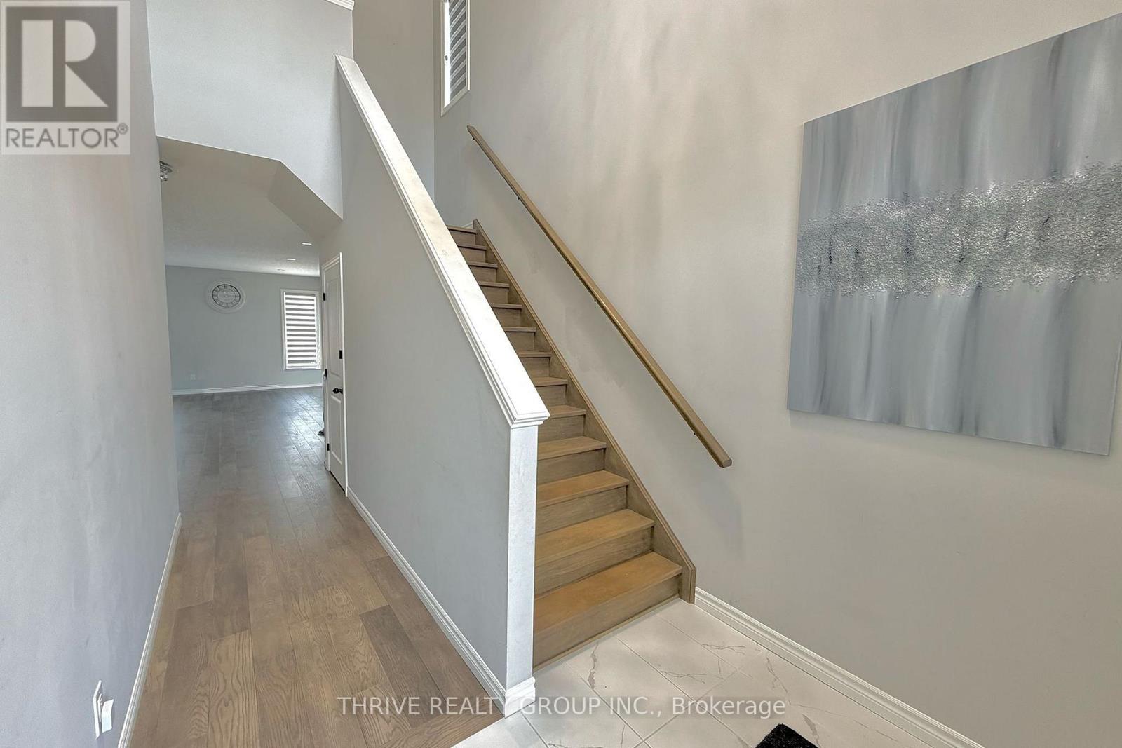 1340 John Kenney Drive, London North, Ontario  N6G 0Y1 - Photo 6 - X13603952