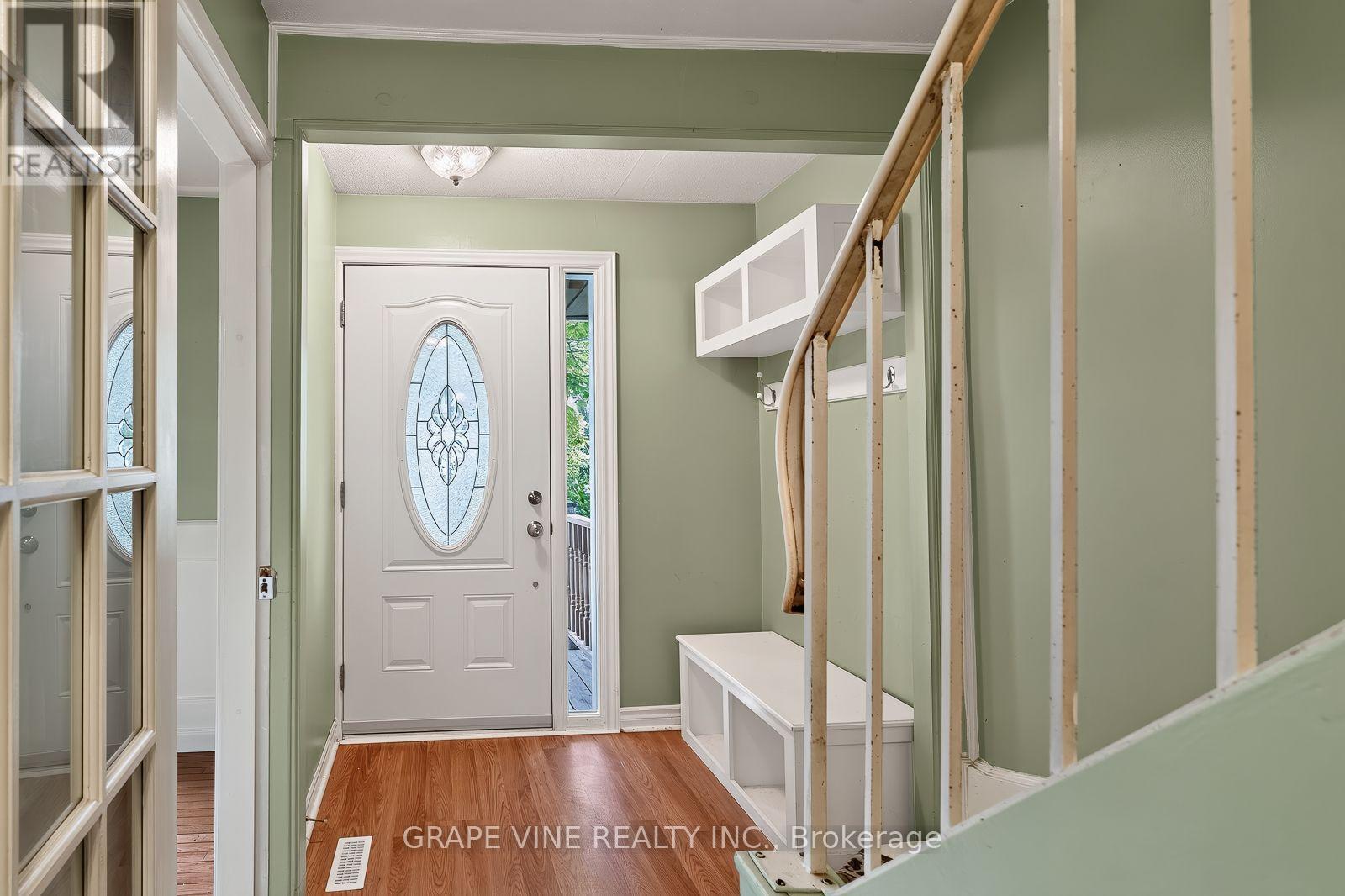 108 Fieldgate Drive, Ottawa, Ontario  K2J 1T9 - Photo 3 - X13604064
