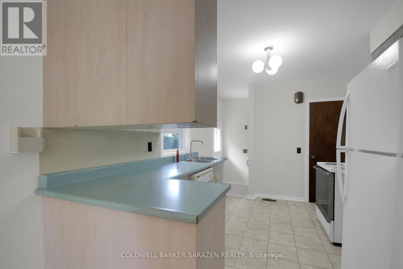838 Maplewood Avenue, Ottawa, Ontario  K2B 5V5 - Photo 15 - X13604066