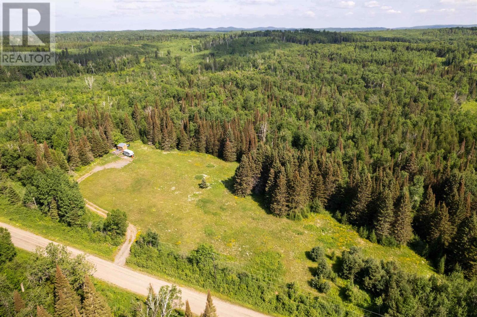 34 Olson Rd, Kakabeka Falls, Ontario  P0T 1W0 - Photo 2 - TB2602114