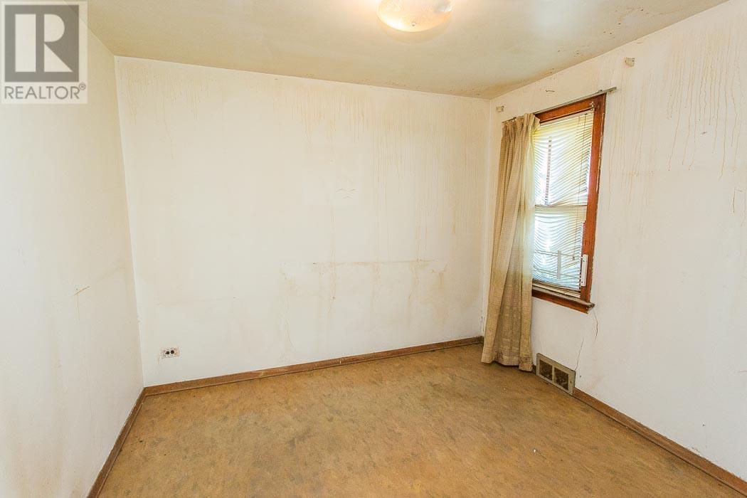372 Seventh Ave, Sault Ste. Marie, Ontario  P6C 4E4 - Photo 11 - SM261957