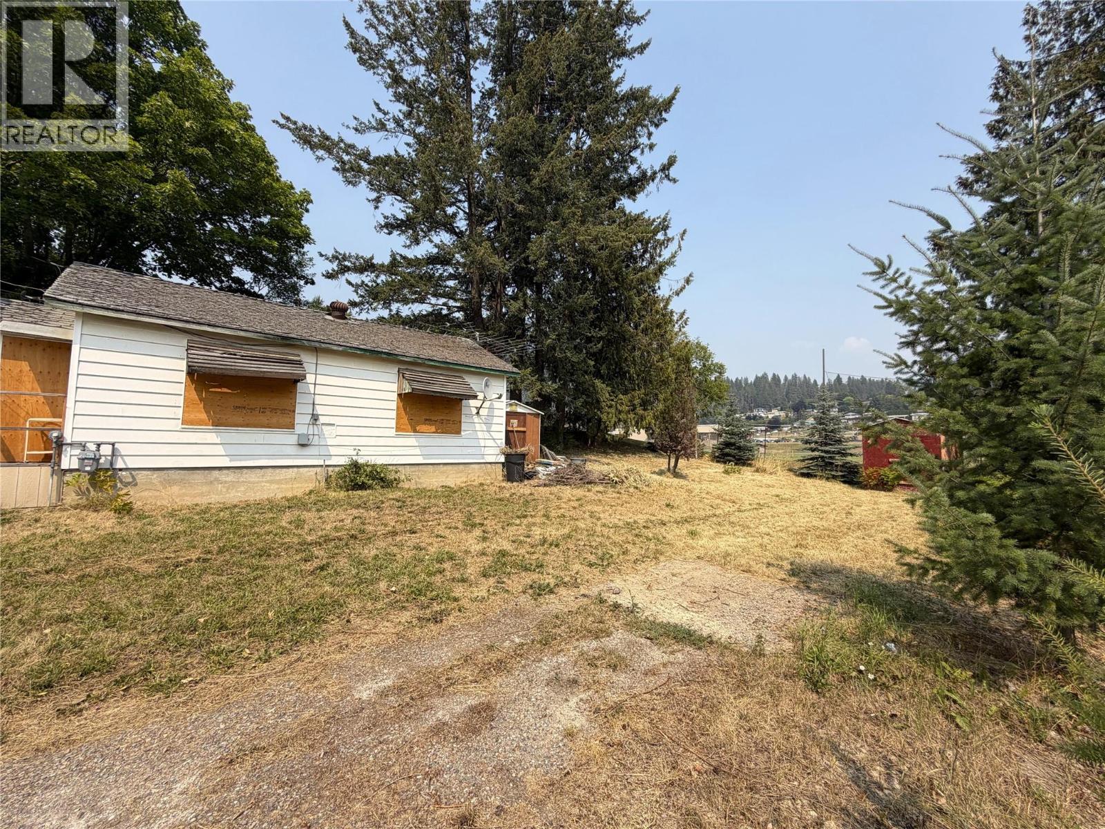 226 16th Avenue N, Creston, British Columbia  V0B 1G5 - Photo 7 - 10395604