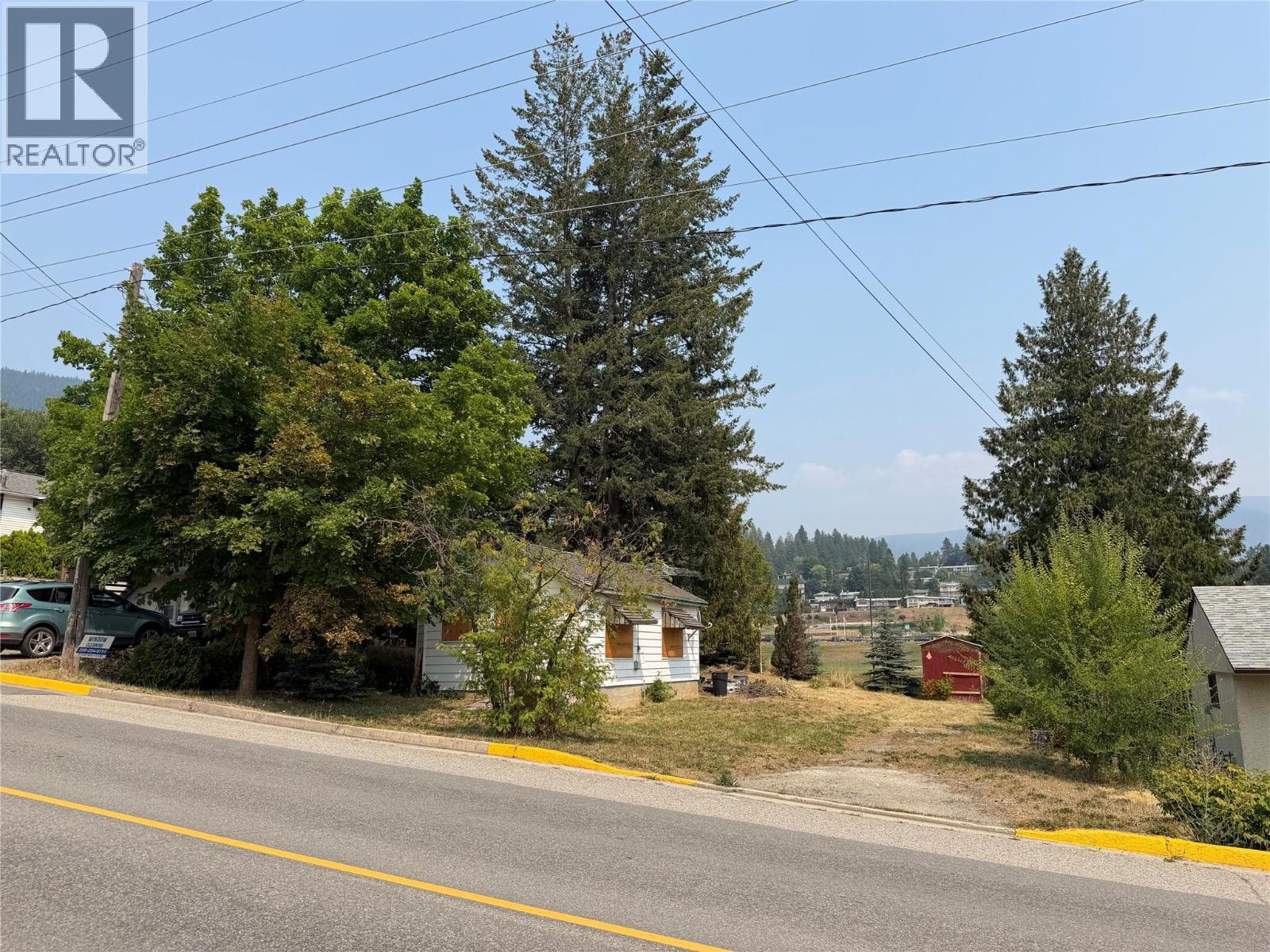 226 16th Avenue N, Creston, British Columbia  V0B 1G5 - Photo 13 - 10395604