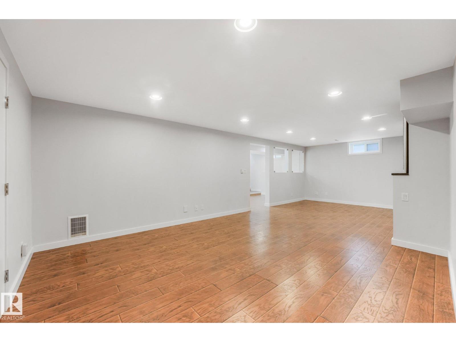 4812 Malmo Rd NW, Edmonton, Alberta  T6H 4L6 - Photo 49 - E4500631