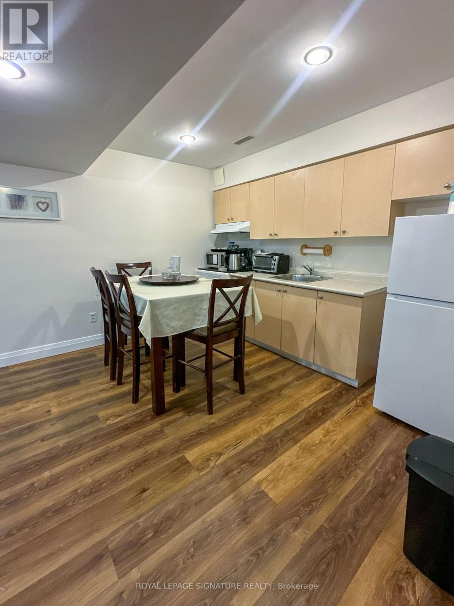 Bsmt - 3974 Foxwood Avenue, Mississauga, Ontario  L5N 7V4 - Photo 7 - W13526028