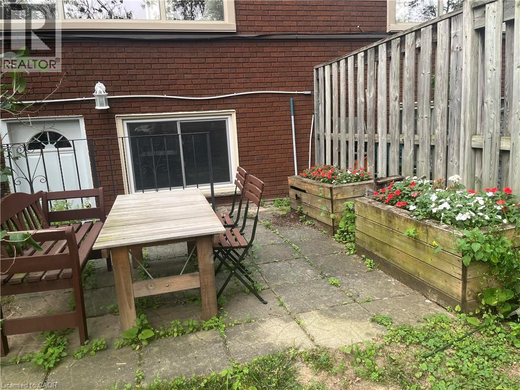 23 Watsons Lane Unit# 6, Dundas, Ontario  L9H 5G9 - Photo 36 - 40848788