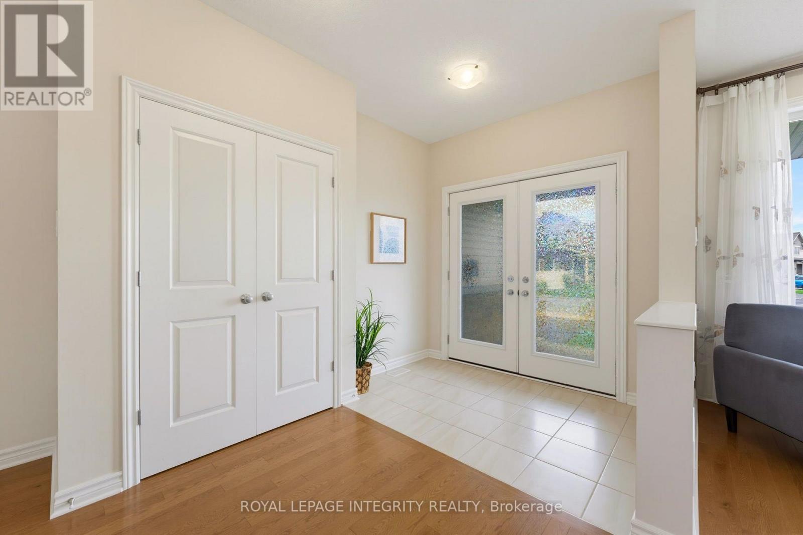 127 Hickstead Way, Ottawa, Ontario K2S 0Z5 - Photo 4 - X13604212
